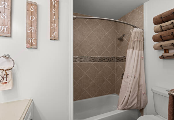 Shower/Tub