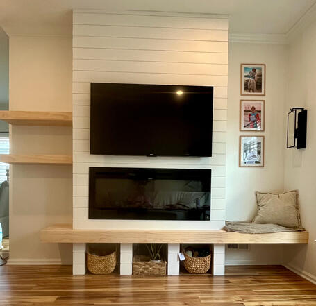 Entertainment area with electric Fire place